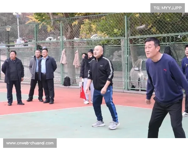 西藏校园排球活动由专业教练员与优秀运动员组成教学团队