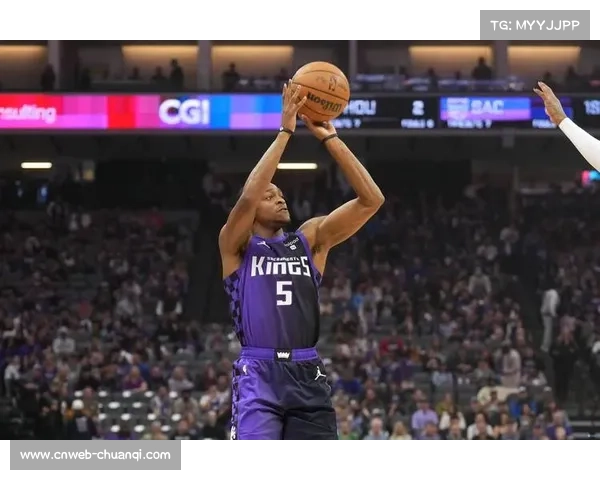 直播花絮:球员球鞋颜色争议,联盟审查 直播花絮:球员球鞋颜色争议,联盟审查